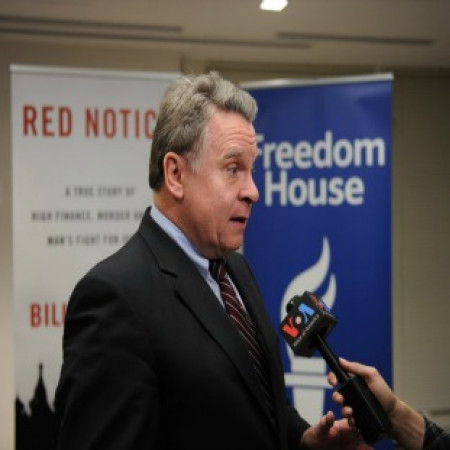 Chairman Smith at Red Notice Event 