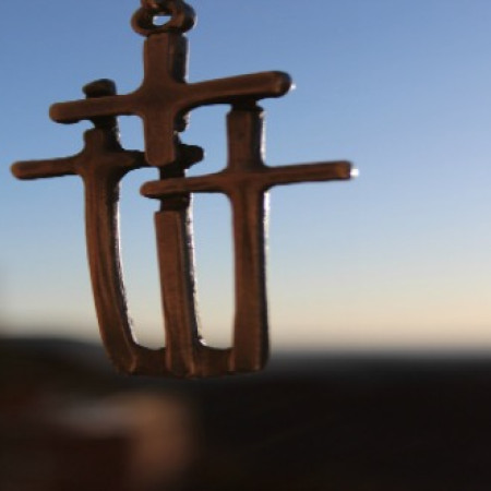 cross __ 