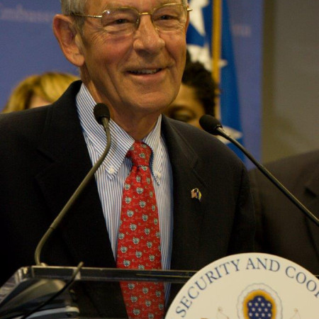Voinovich 