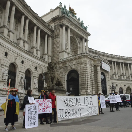 Ukraine shuns OSCE gathering in Vienna over Russian presence 