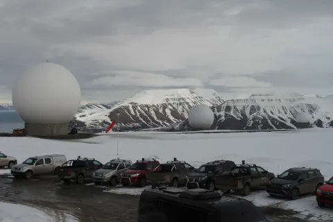 Svalbard satellite array  
