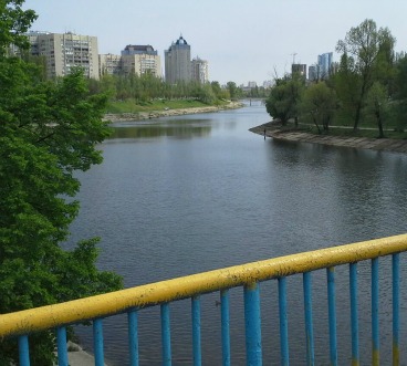 Kyiv view painted bridge 368x331