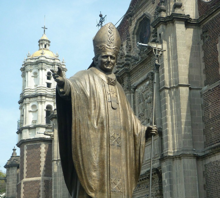 Pope_John_Paul_II_tile_745_670